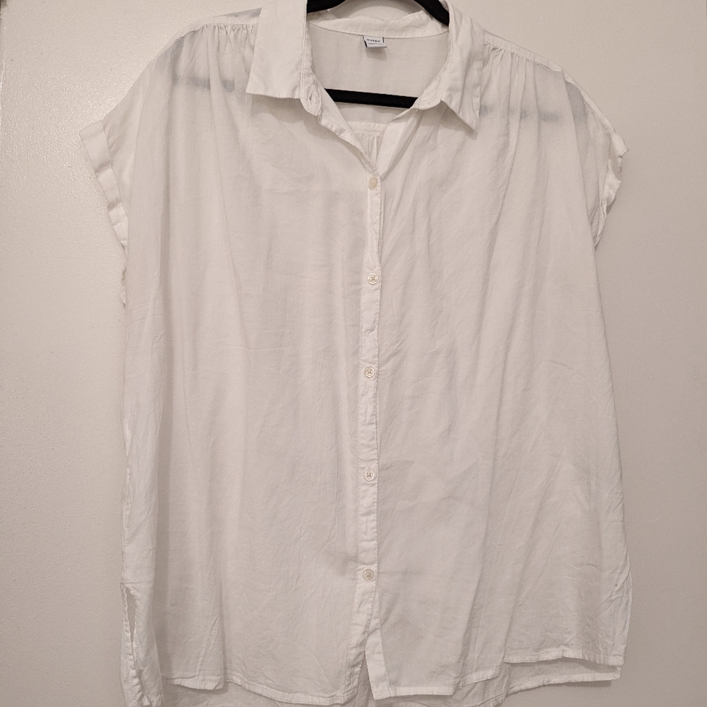 Old Navy Button Up